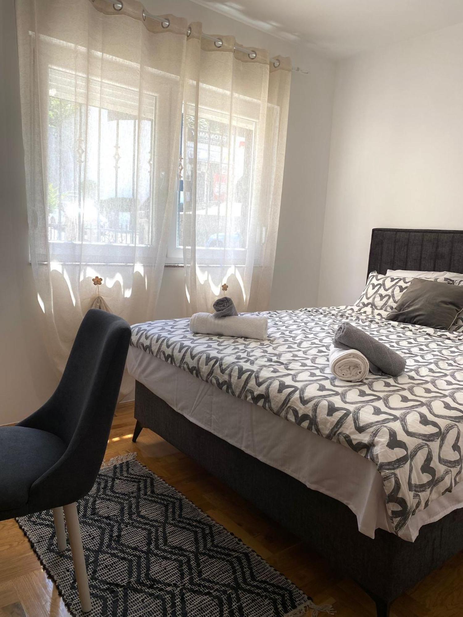 Apartment Db