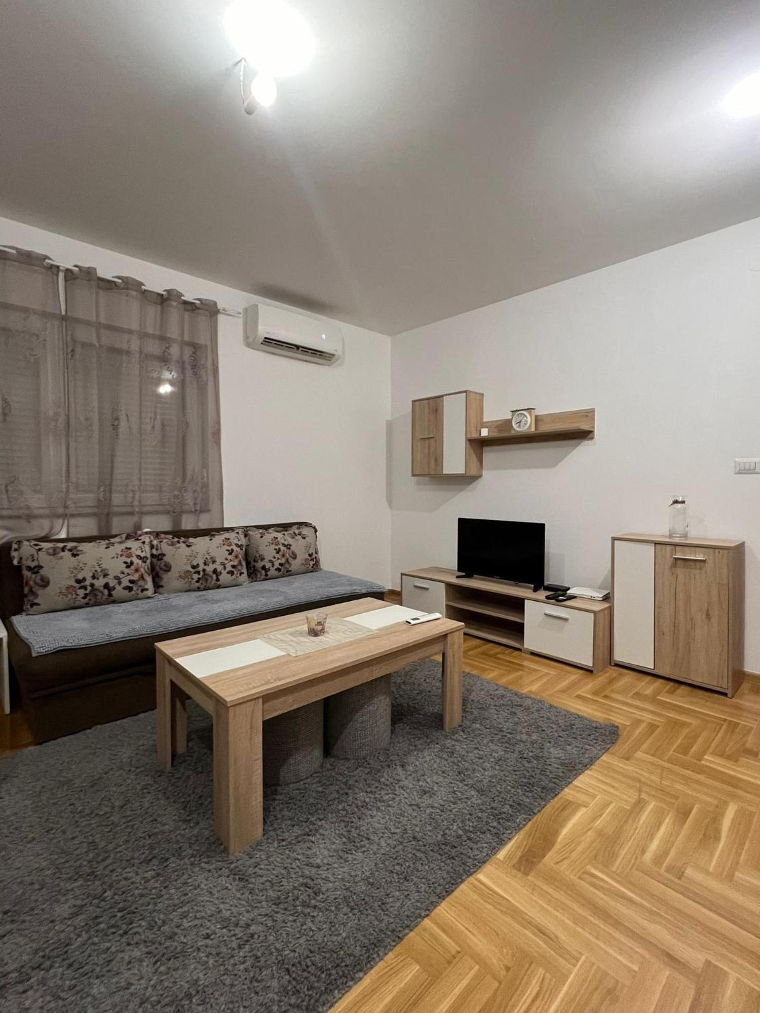 Db Apartment *